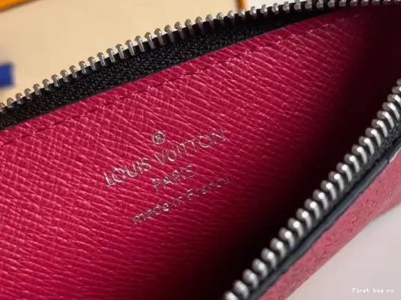First bag ru COIN VUITTON LOUIS CARD HOLDER 0523